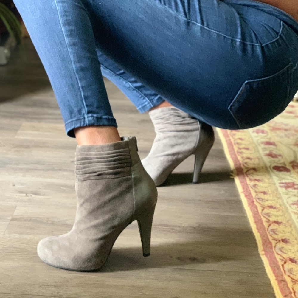 Cute stylish ankles boots